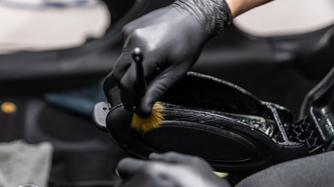 Interior Detail - SUV/Minivan/Truck